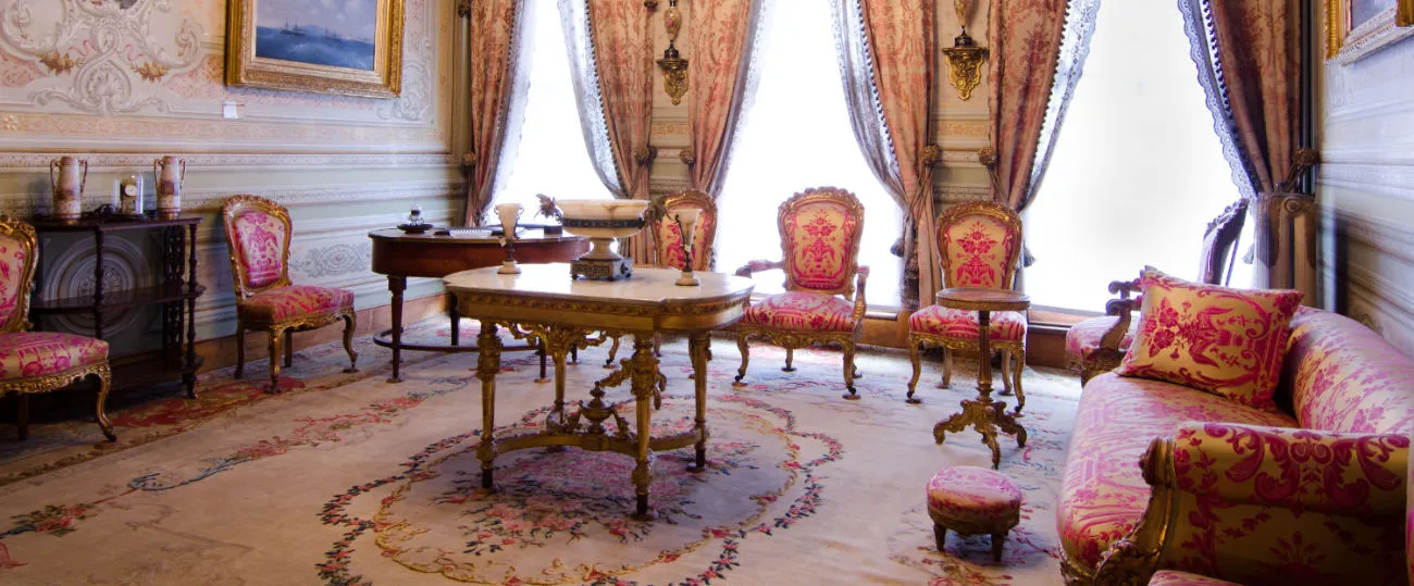 Dolmabahce Palace Skip The Line Tickets With Audio Guide