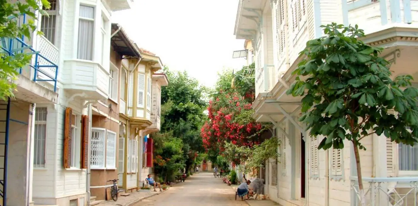 Full Day Princess Islands Tours