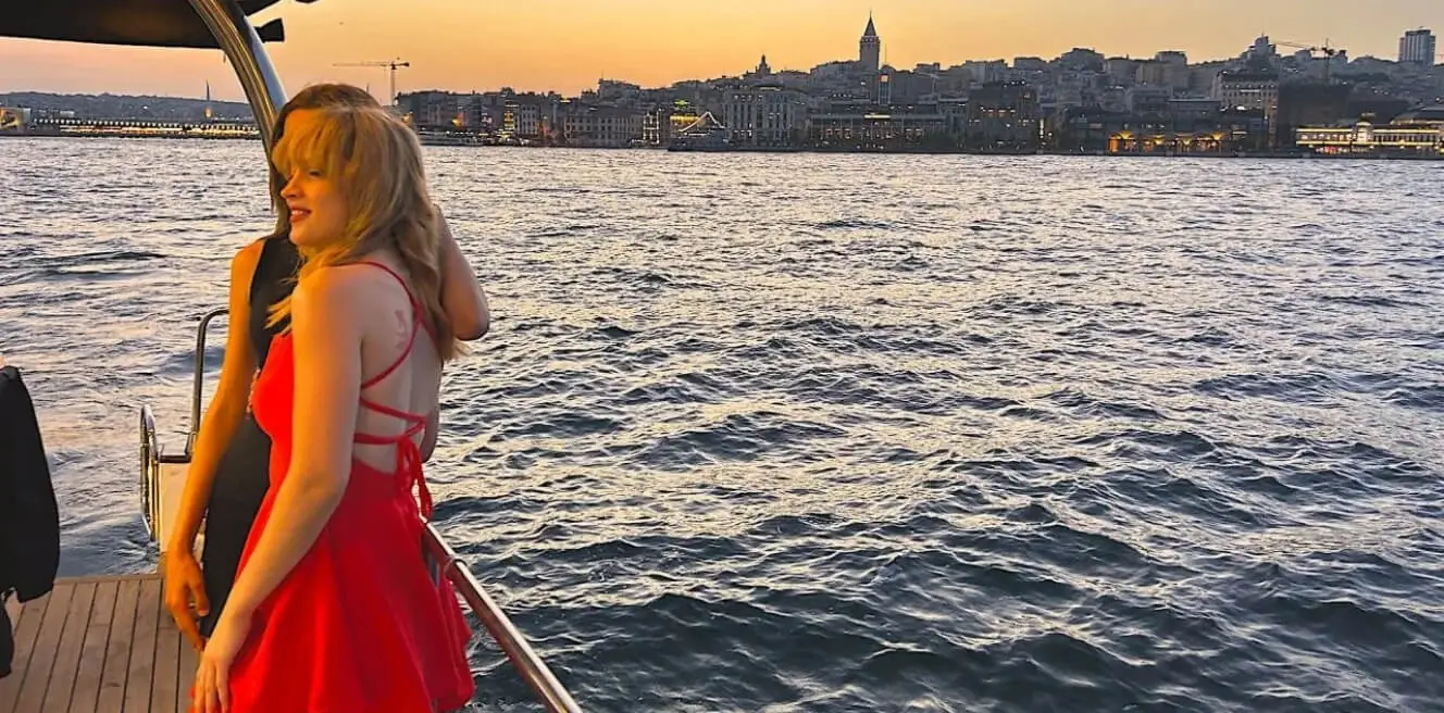 Sunset Yacht Cruise On Bosphorus 2 Hours